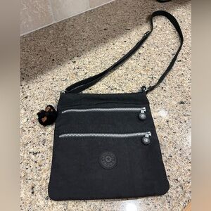 EUC. Kipling nylon cross body bag. Daniel.